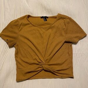 B1G1 FREE Medium Twist Front Crop Top